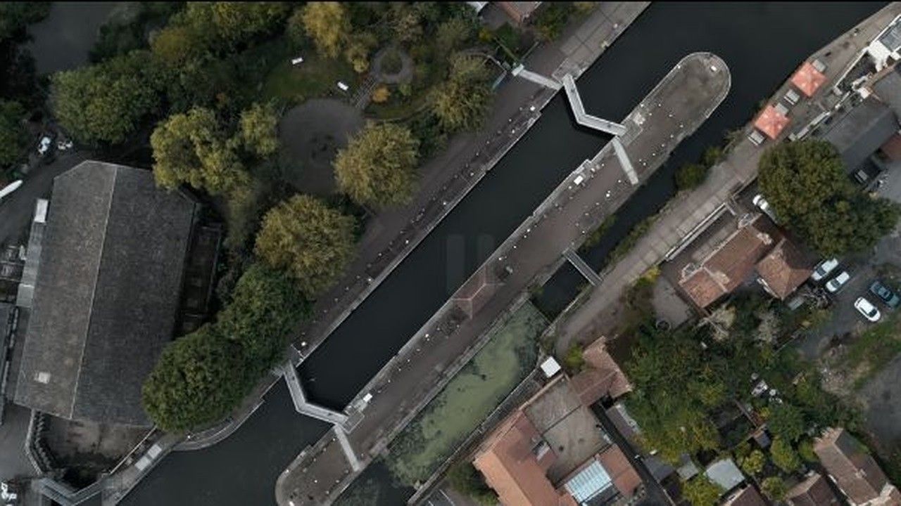 Drone view of the River Trent weir and lock at Newark-on-Trent